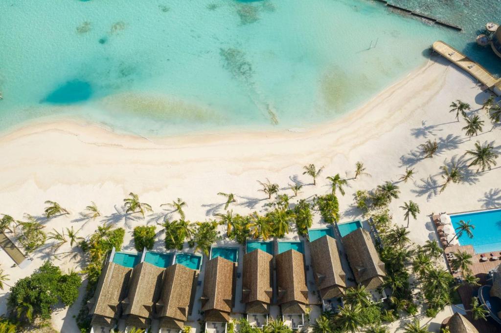 Hotel reviews, Outrigger Maafushivaru Maldives