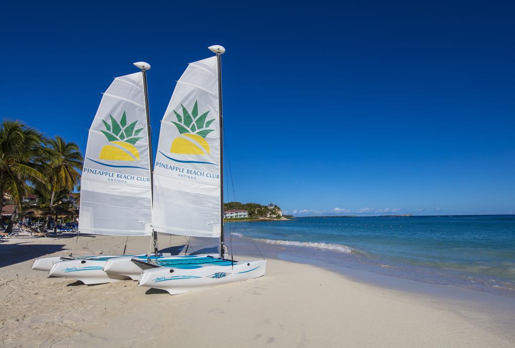 Hotel, Świętego Jana, Antigua i Barbuda, Grand Pineapple Beach Antigua