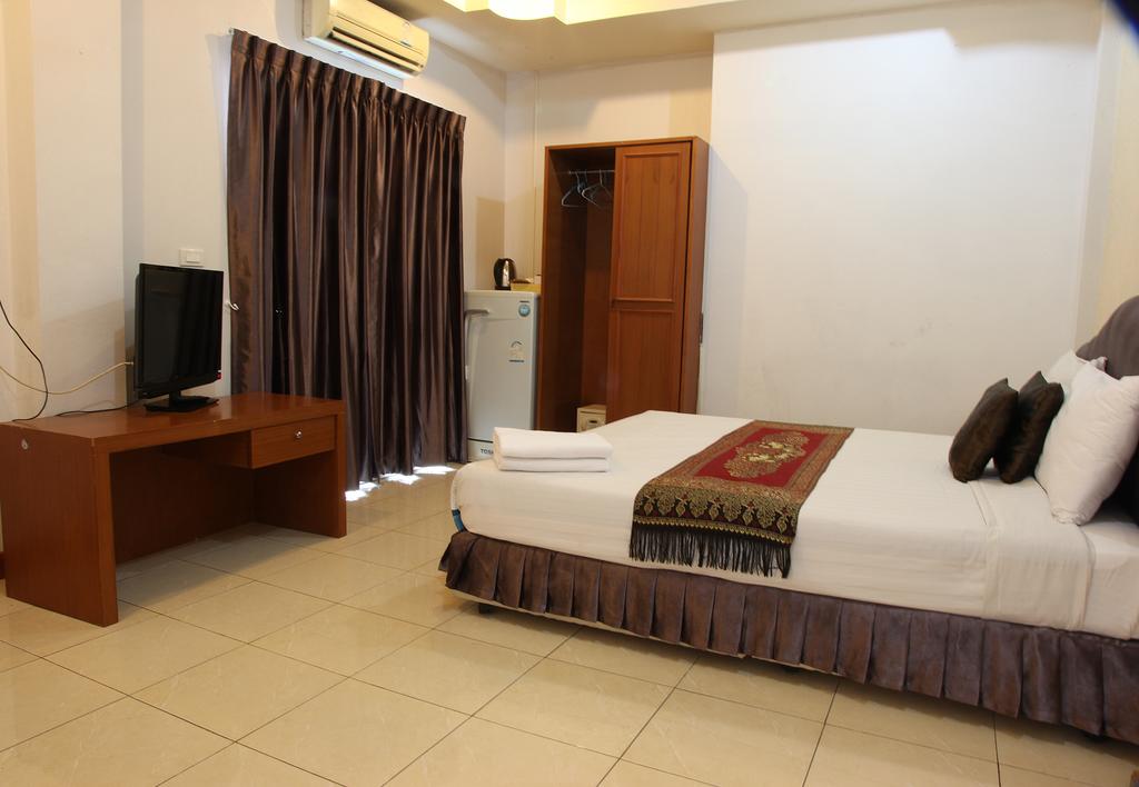 Горящие туры в отель Arya Inn центр Паттаи