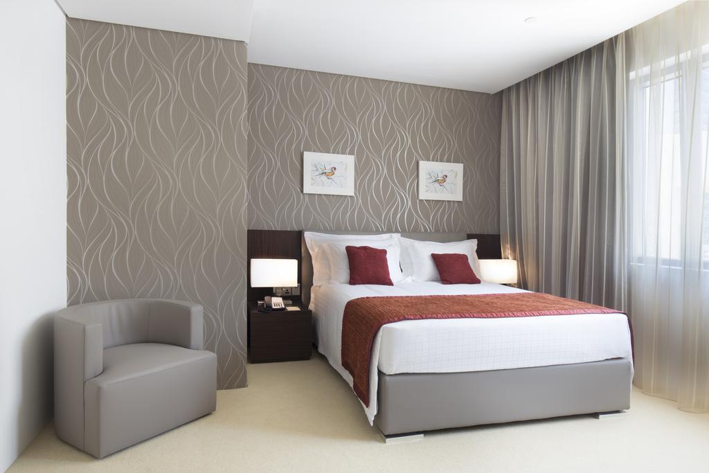 Дубай (пляжные отели) La Verda Suites and Villa Dubai Marina цены