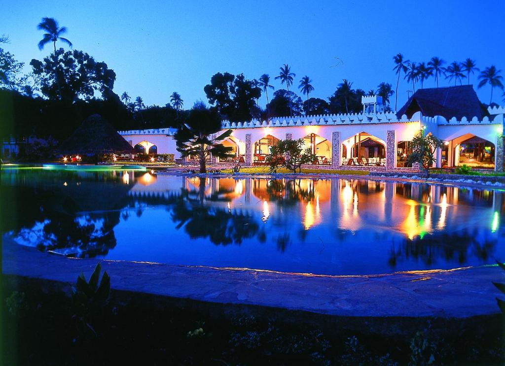 Горящие туры в отель Zanzibar Beach Resort Стоун Таун