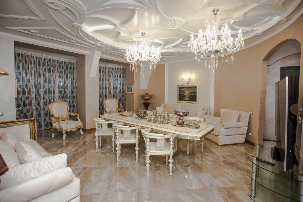 Mandarin club house, Харьков, Украина, фотографии туров