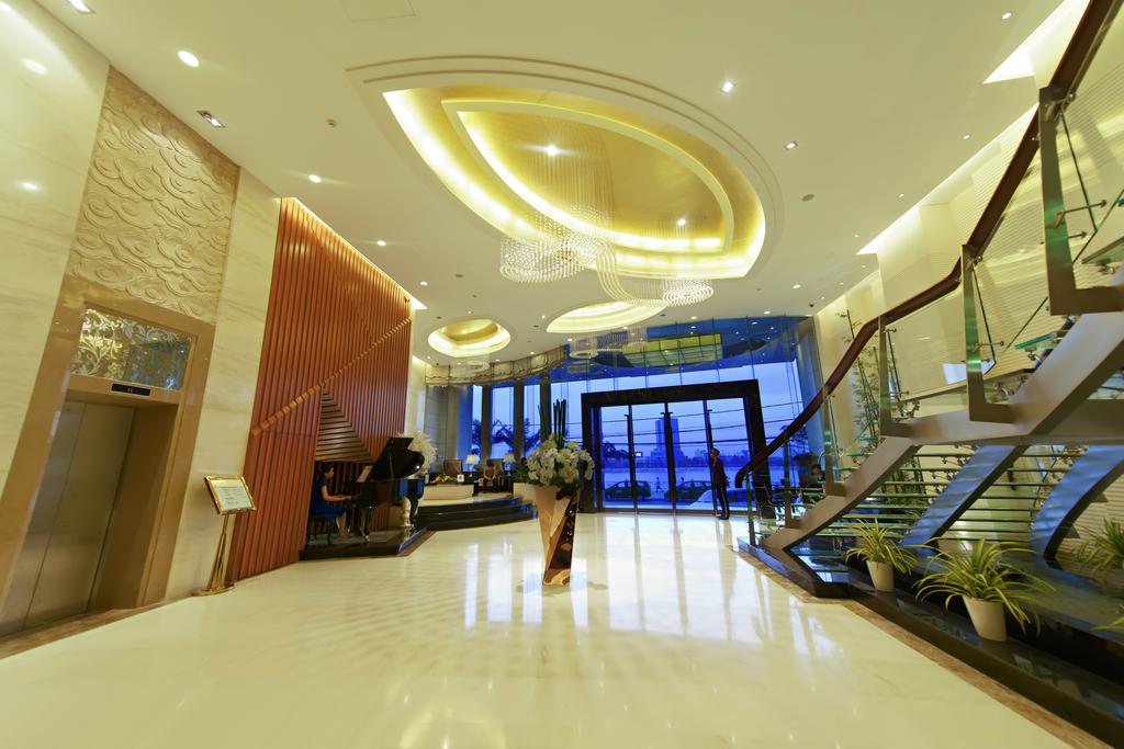 Дананг, Brilliant Hotel Da Nang, 4