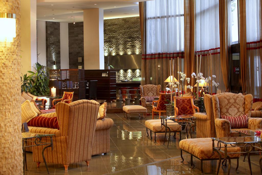 Grand Resort Hotel, Кіпр