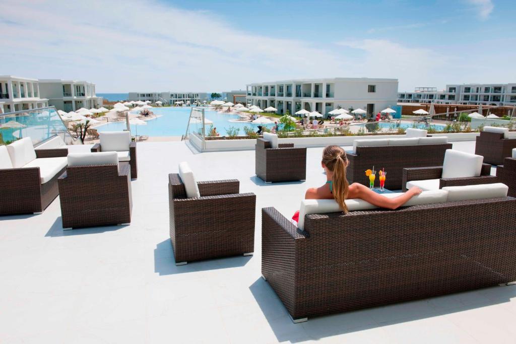 Горящие туры в отель Levante Beach Resort
