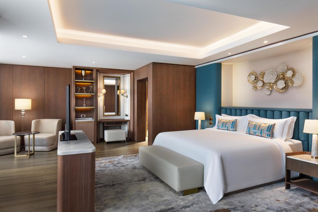 Цены в отеле Reges A Luxury Collection Resort & Spa
