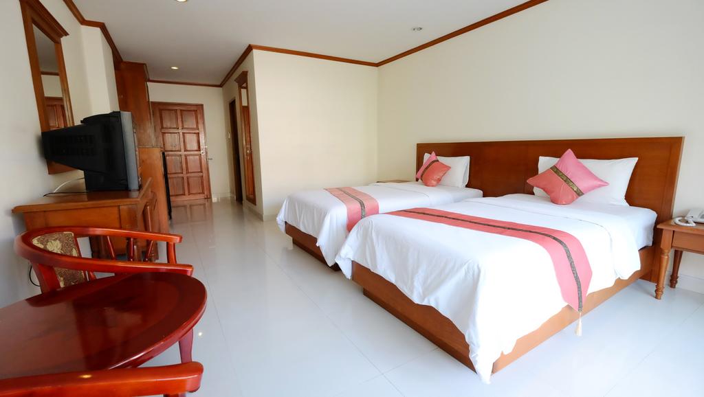 Горящие туры в отель Phu View Talay Resort Паттайя Таиланд