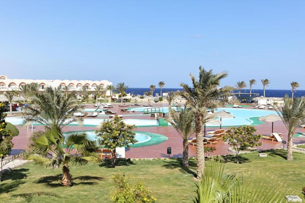 Отдых в отеле The Three Corners Sea Beach Resort Марса Алам Египет