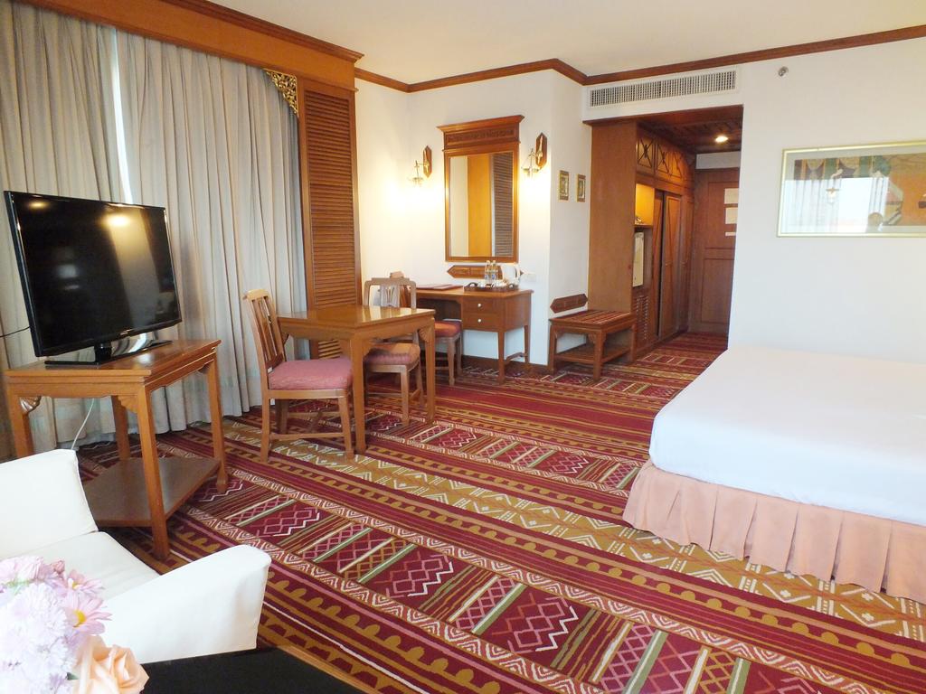 Отдых в отеле The Park Hotel Chiang Mai Чиангмай