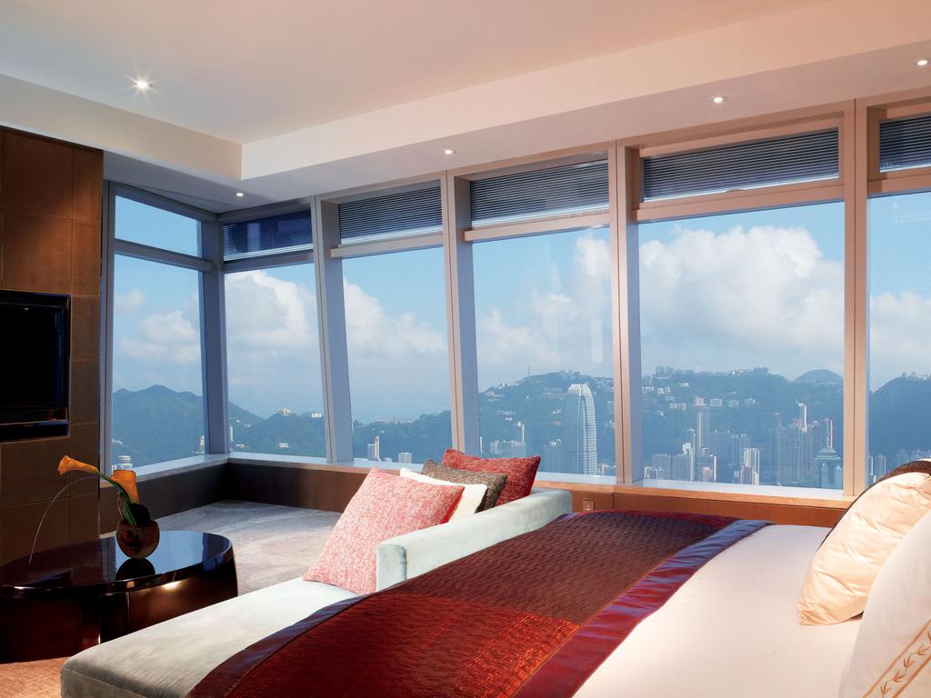 The Ritz-Carlton Hong Kong фото и отзывы