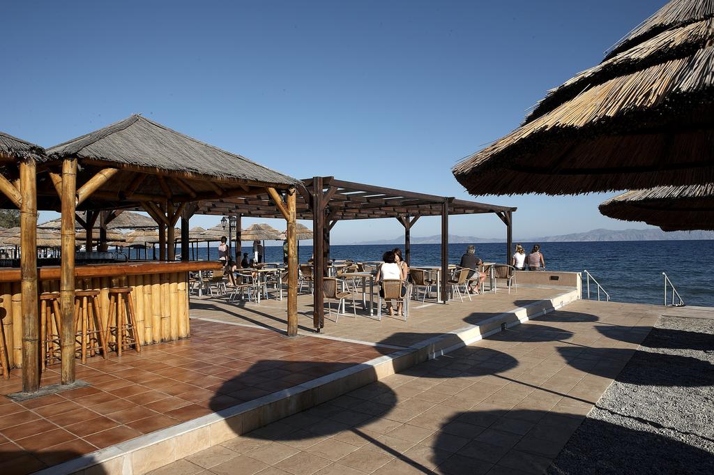 Recenzje turystów Avra Beach Resort Hotel & Bungalows