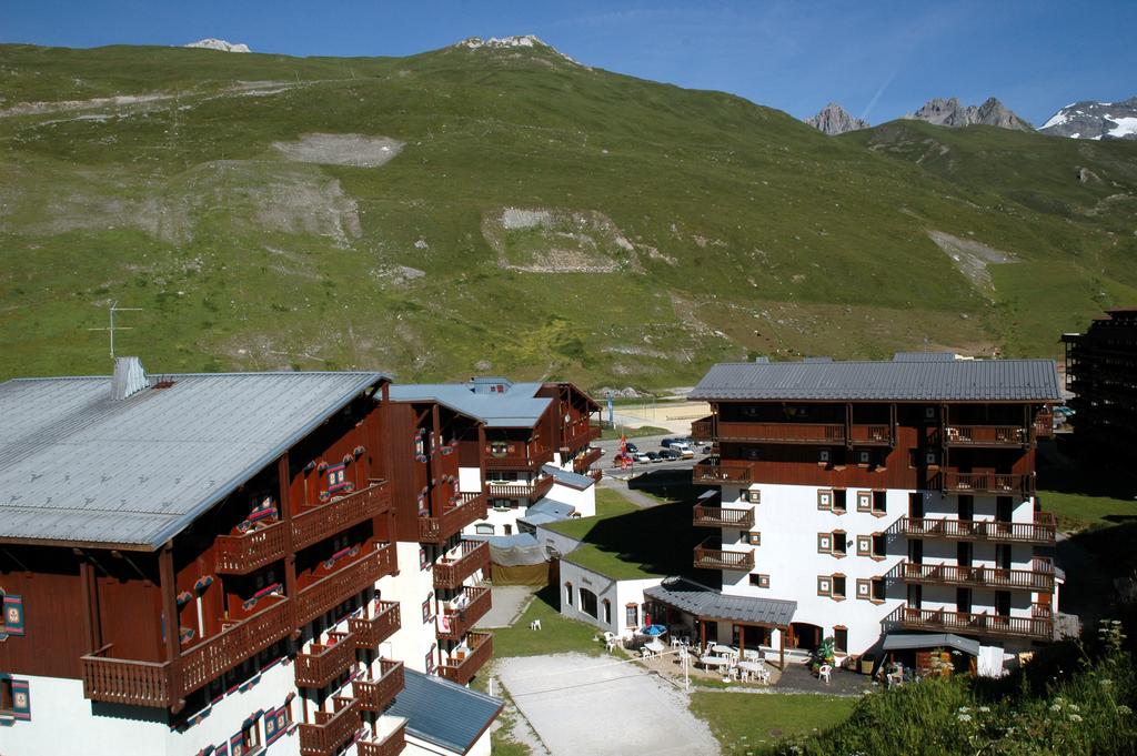 Le Chalet Alpina, Тинь