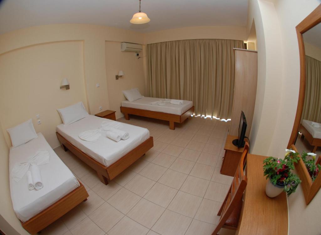 Відпочинок в готелі Nikos Hotel And Apartments Саранда Албанія