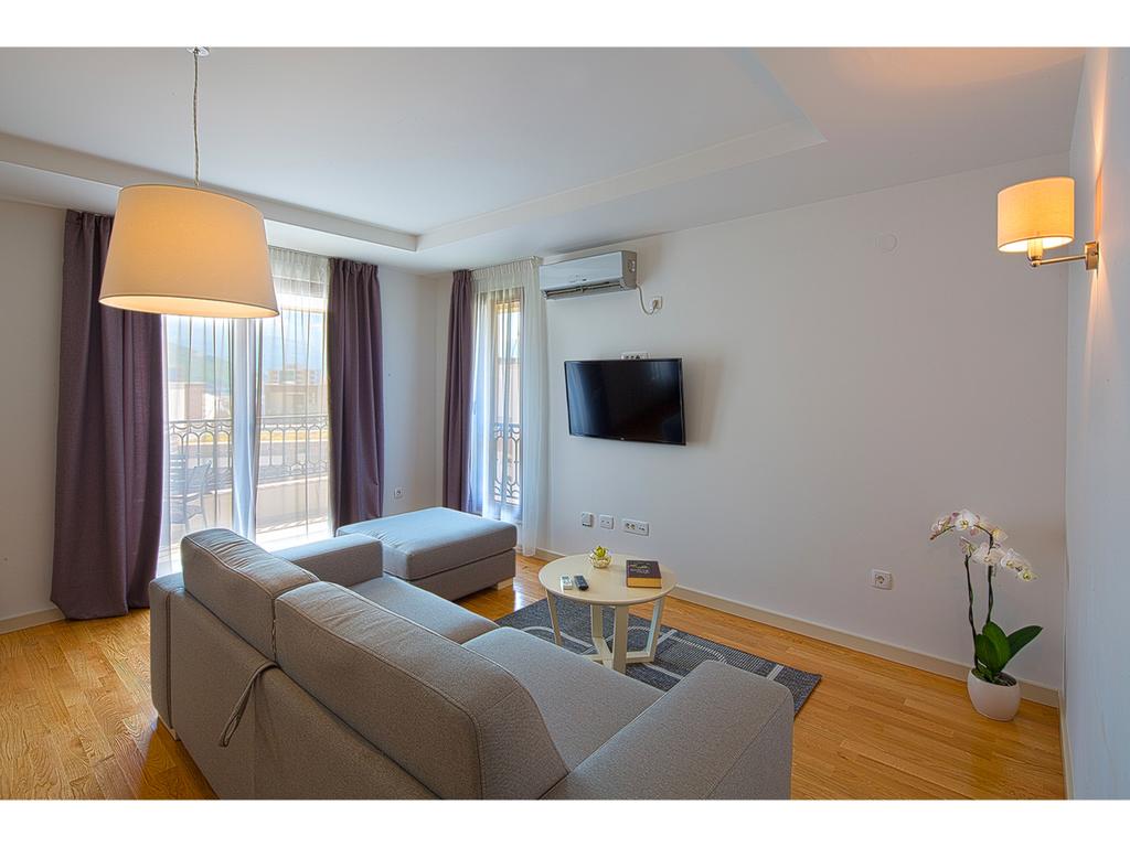 Spaska Apartments, Будва ціни