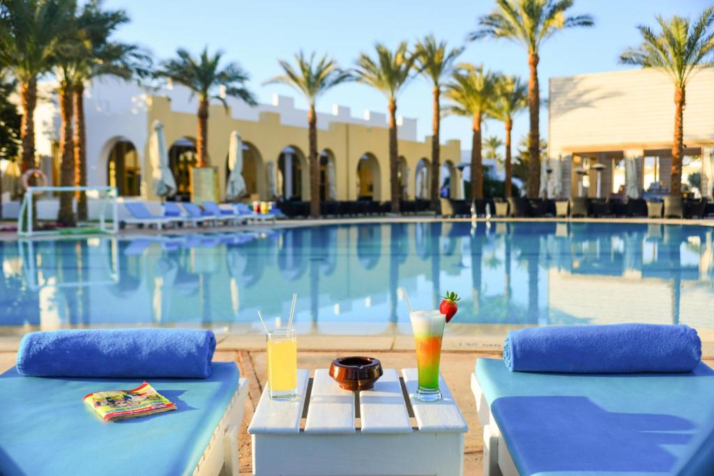 Горящие туры в отель Novotel Beach Шарм-эль-Шейх Египет