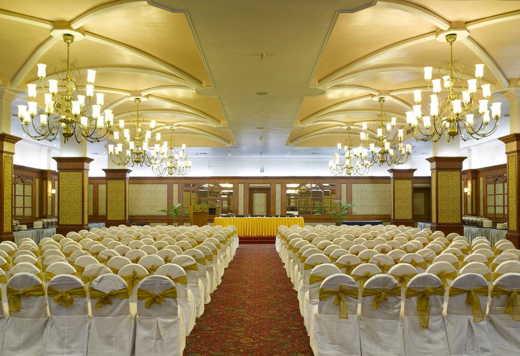 Горящие туры в отель Abad Plaza Hotel Кочин Индия