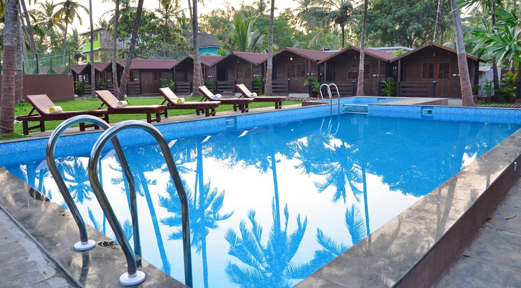 Wakacje hotelowe Map5 Village Resort Morjim GOA na północ Indie
