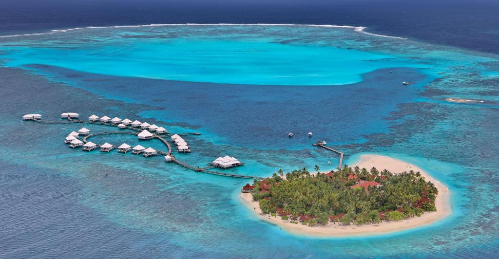 Hotel reviews, Diamonds Thudufushi