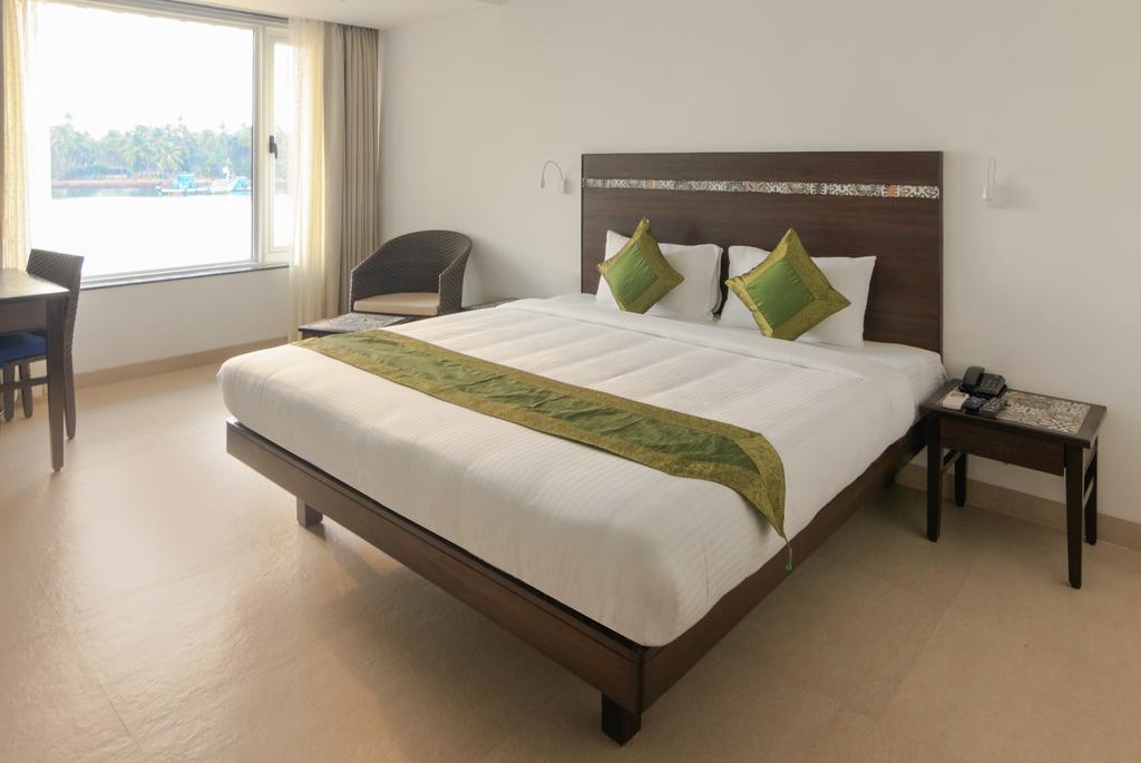 Oferty hotelowe last minute Dempo River Sal Resort & Spa GOA na południe