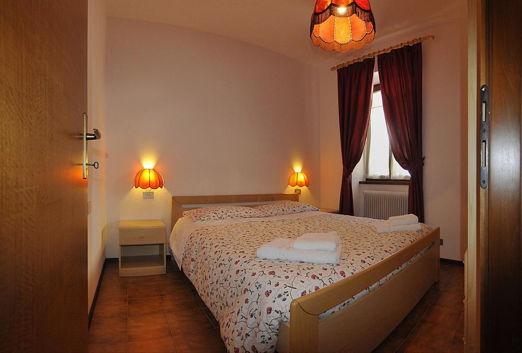 Отдых в отеле Casa Civetta Residence (Massimeno/Pinzolo) Доломити-ди-Брента Италия