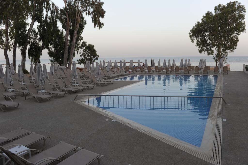 Tours to the hotel Harmony Bay Hotel Limassol