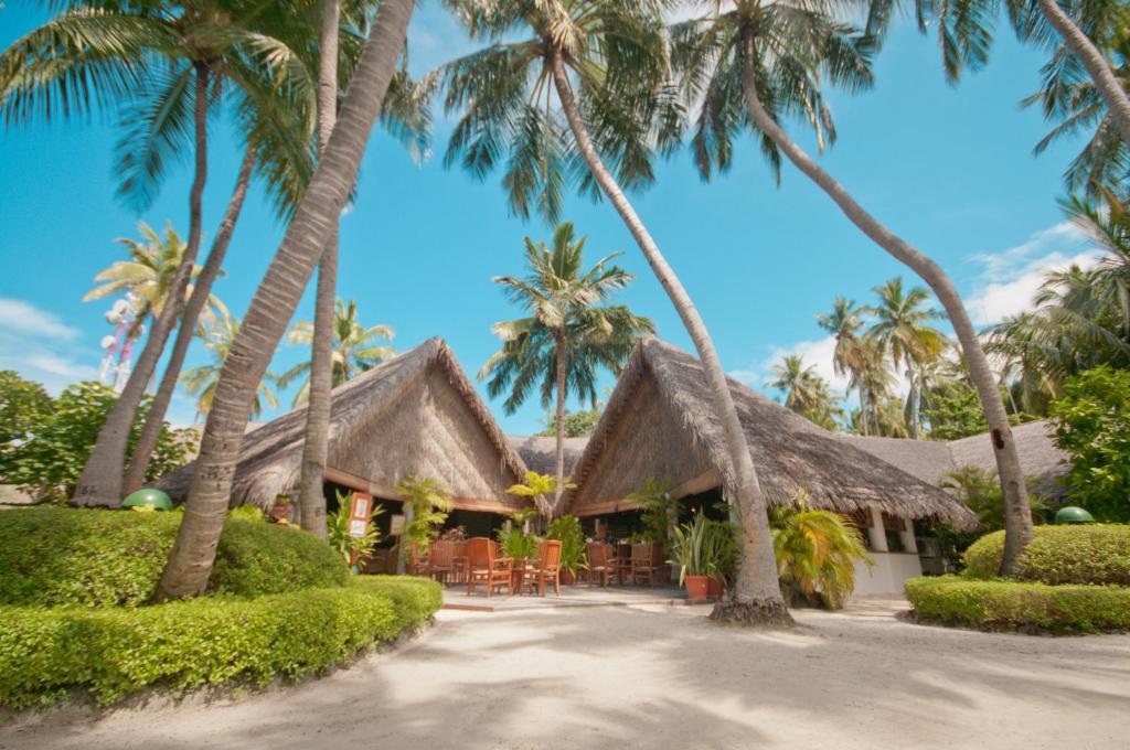 Туры в отель Fihalhohi Tourist Resort Южный Мале Атолл Мальдивы