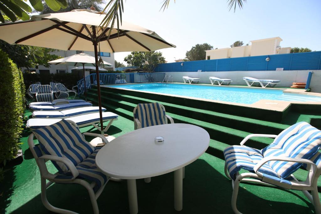 Горящие туры в отель Al Corniche Hotel - Villa Alisa Шарджа ОАЭ