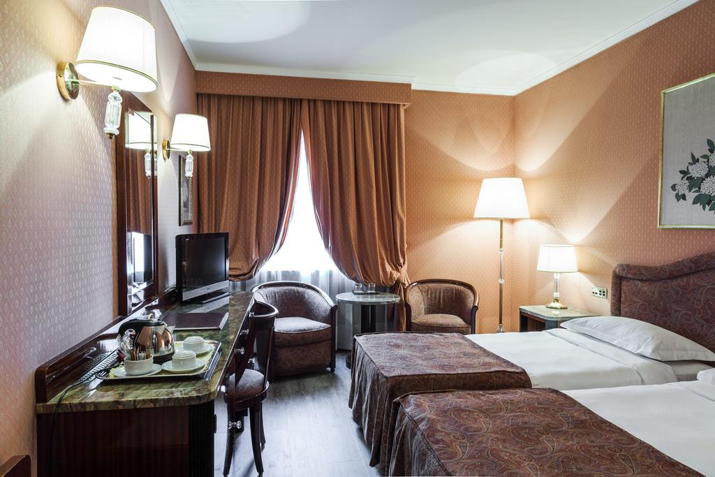 Adi Doria Grand Hotel, Милан, Италия, фотографии туров