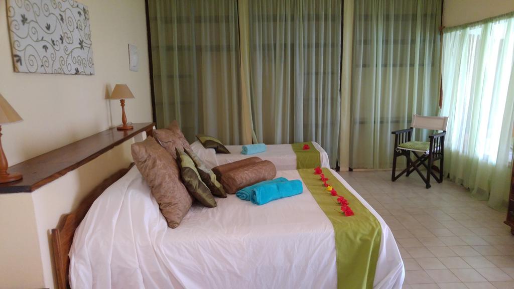 Горящие туры в отель Mango Lodge Self-Catering Apartments Праслин (остров)