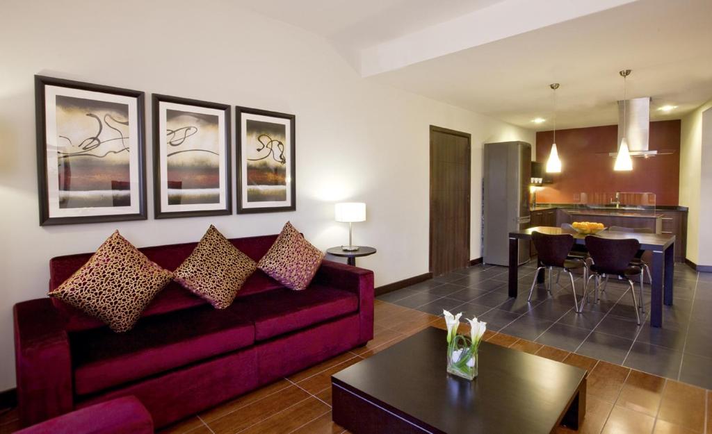 Opinie gości hotelowych Mövenpick Hotel Apartments Al Mamzar Dubai