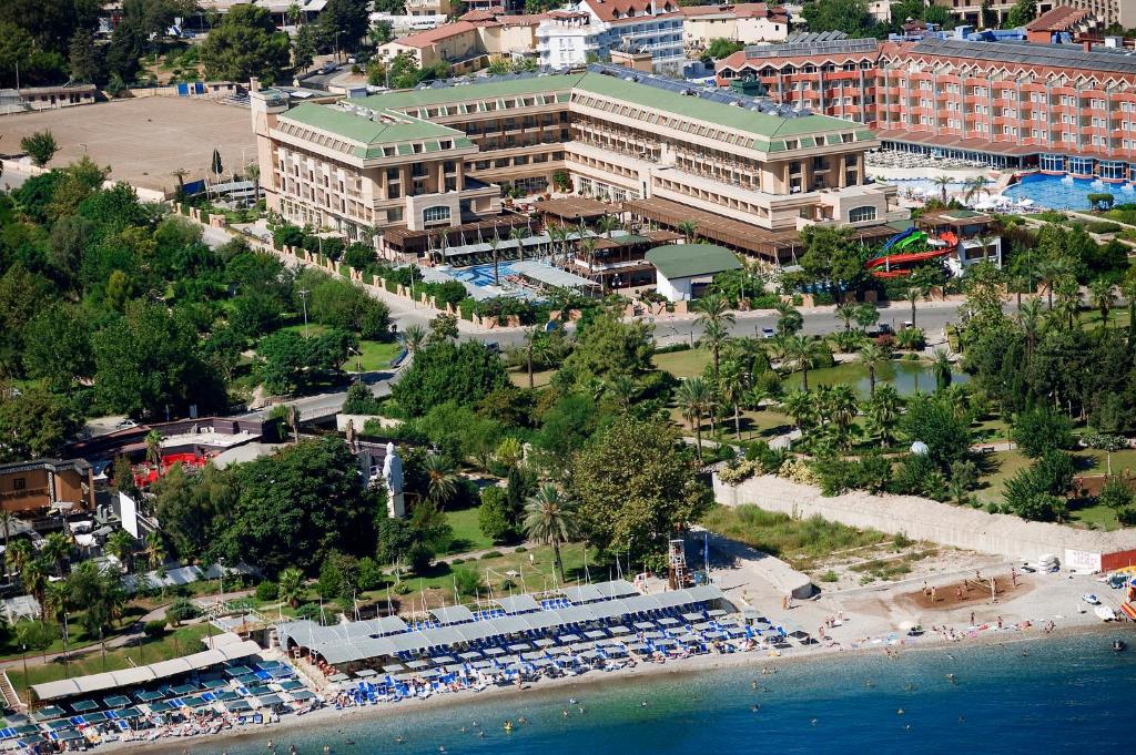 Crystal De Luxe Resort & Spa - All Inclusive, Kemer ceny