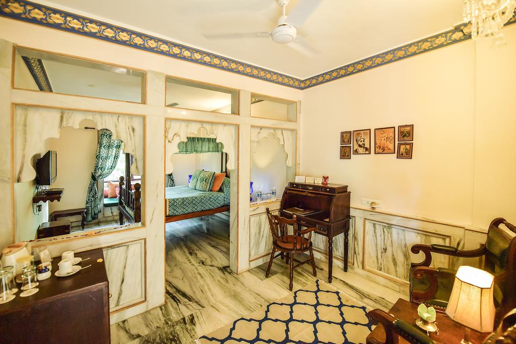 Отдых в отеле Udai Kothi Удайпур