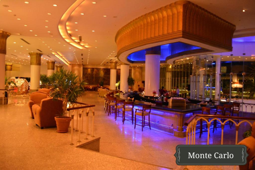 Royal Monte Carlo Sharm Resort фото туристів