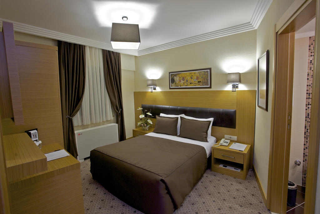 Горящие туры в отель Mirilayon Hotel Стамбул Турция