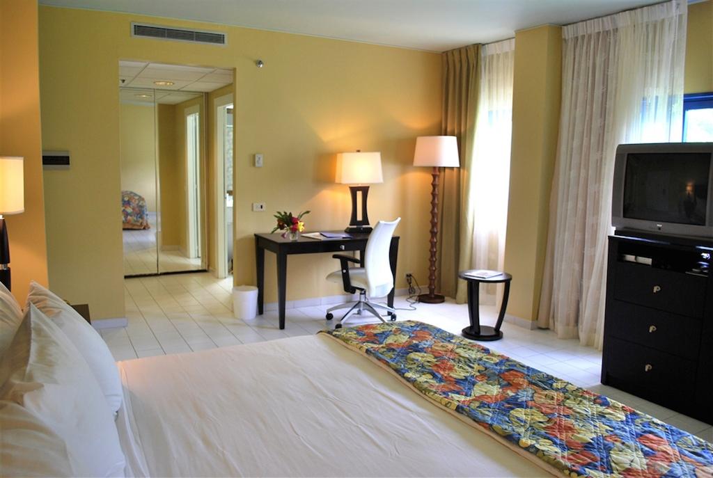 Цены в отеле Grand Royal Antiguan Beach Resort