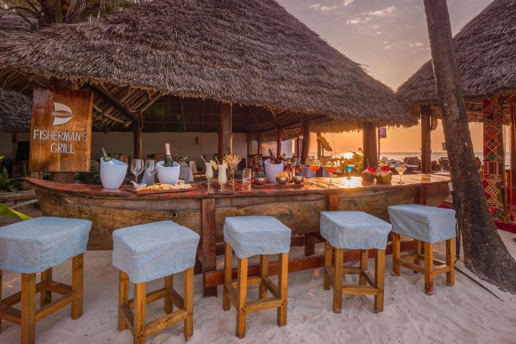 Отдых в отеле Nungwi Beach Resort by Turaco (ex. Doubletree Resort by Hilton) Нунгви Танзания