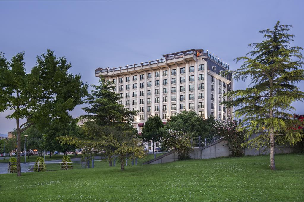 Almira Hotel, фото