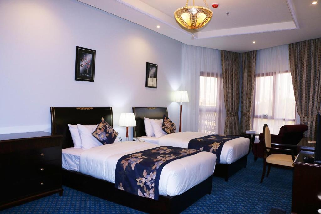 Red Castle Hotel Sharjah, Zjednoczone Emiraty Arabskie, Szardża, wakacje, zdjęcia i recenzje
