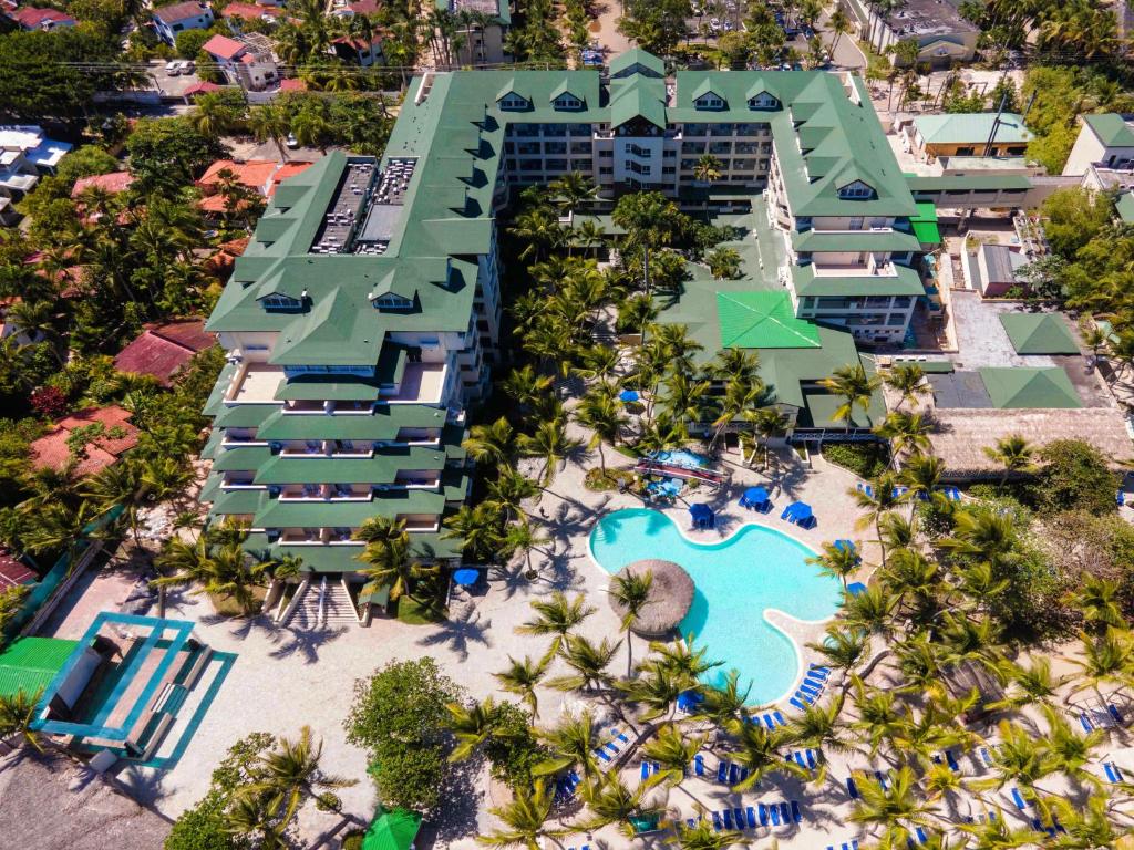 Отель, Coral Costa Caribe Resort