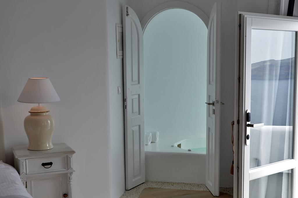 Kirini Suites & Spa Hotel Santorini, Греция, Санторини (остров), туры, фото и отзывы