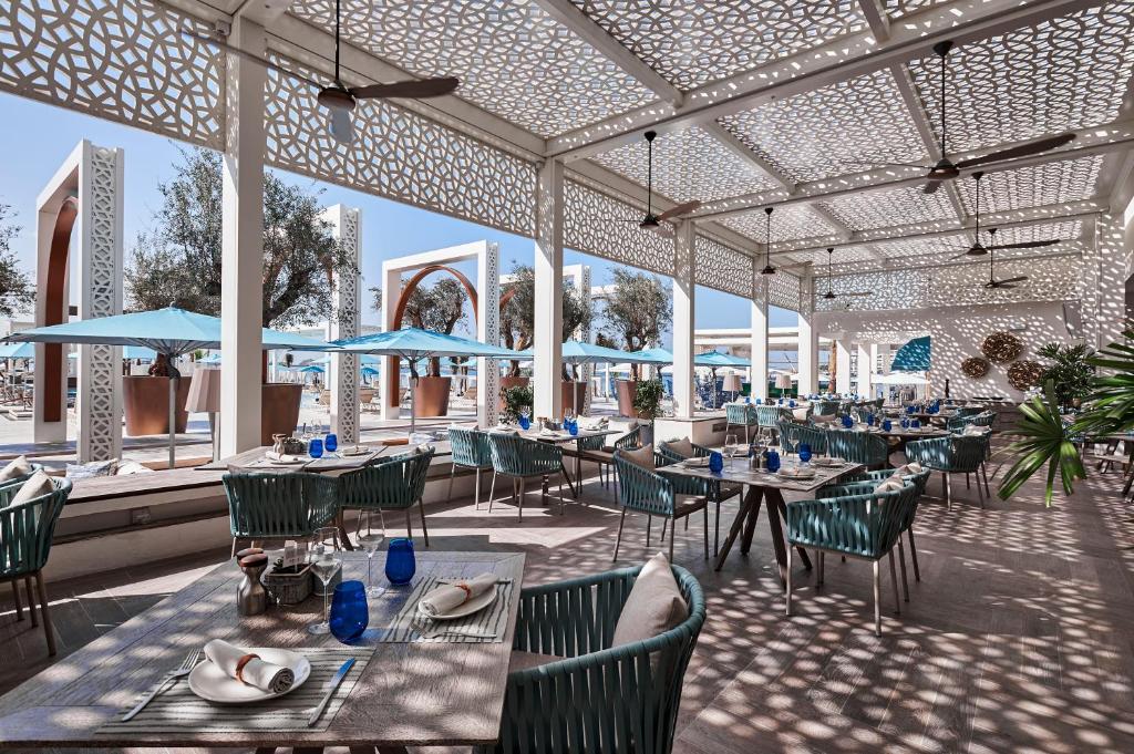 Odpoczynek w hotelu One & Only Royal Mirage - Residence & Spa Dubaj (hotele przy plaży)