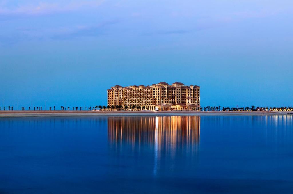 Отель, ОАЭ, Рас-эль-Хайма, Marjan Island Resort & Spa Managed By Accor