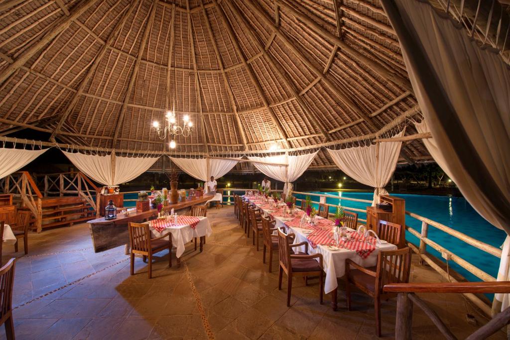 Отдых в отеле Neptune Pwani Beach Resort & Spa Пвани-Мчангани Танзания