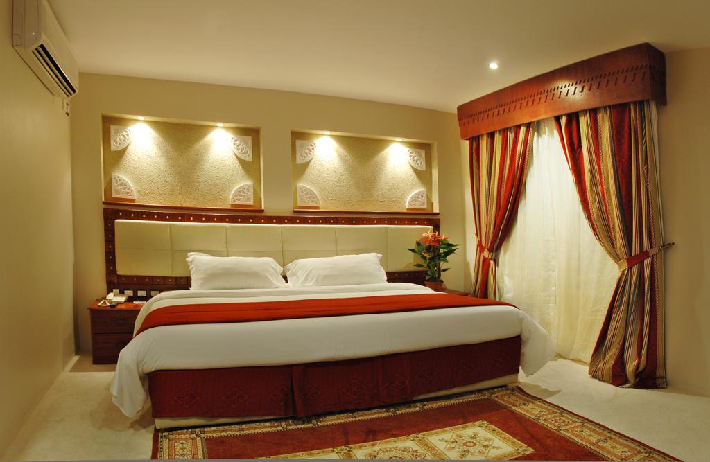 Отель, Доха (город), Катар, Al Liwan Suites Doha