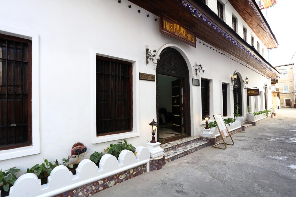 Tausi Palace Hotel, 4, фотографии