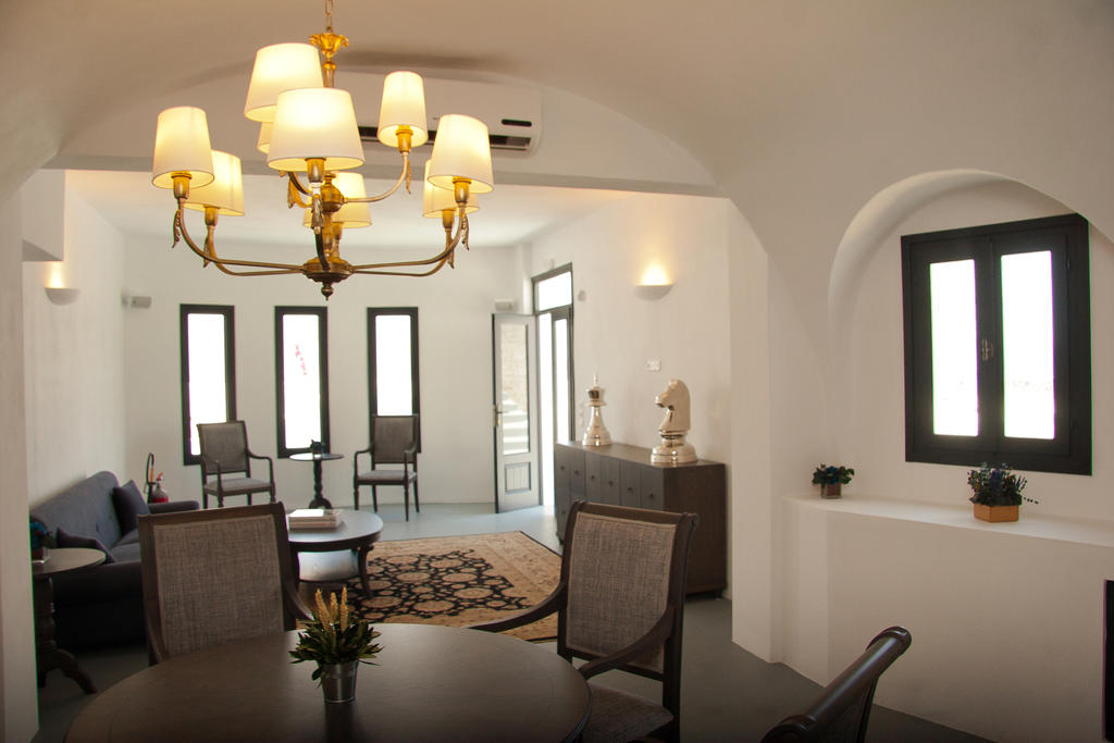 Ambassador Santorini Luxury Villas & Suites, Санторіні (острів)