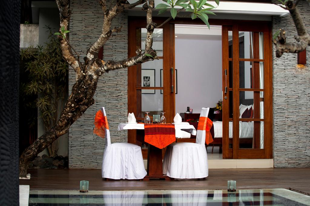 Горящие туры в отель The Wolas Villa Семиньяк Индонезия