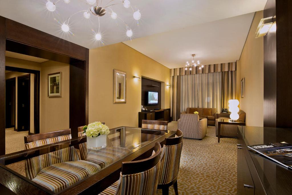 Time Oaks Hotel & Suites, Zjednoczone Emiraty Arabskie, Dubaj (miasto), wakacje, zdjęcia i recenzje