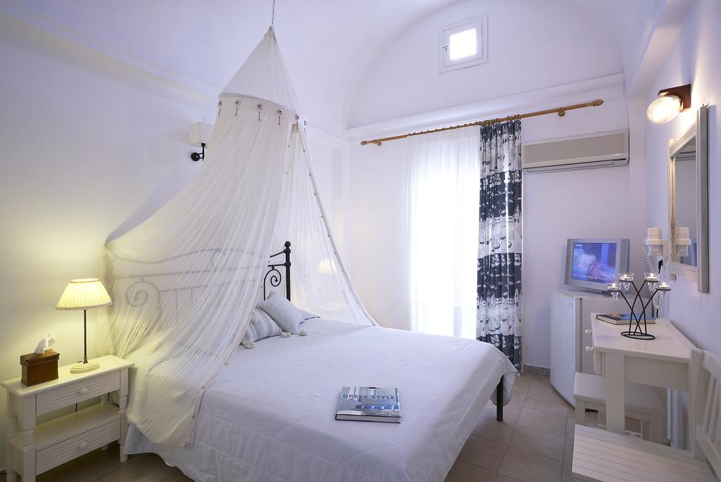 Matina Hotel Santorini, 3