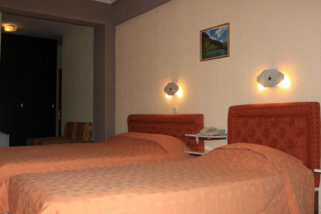 Hotel prices Athorama Hotel